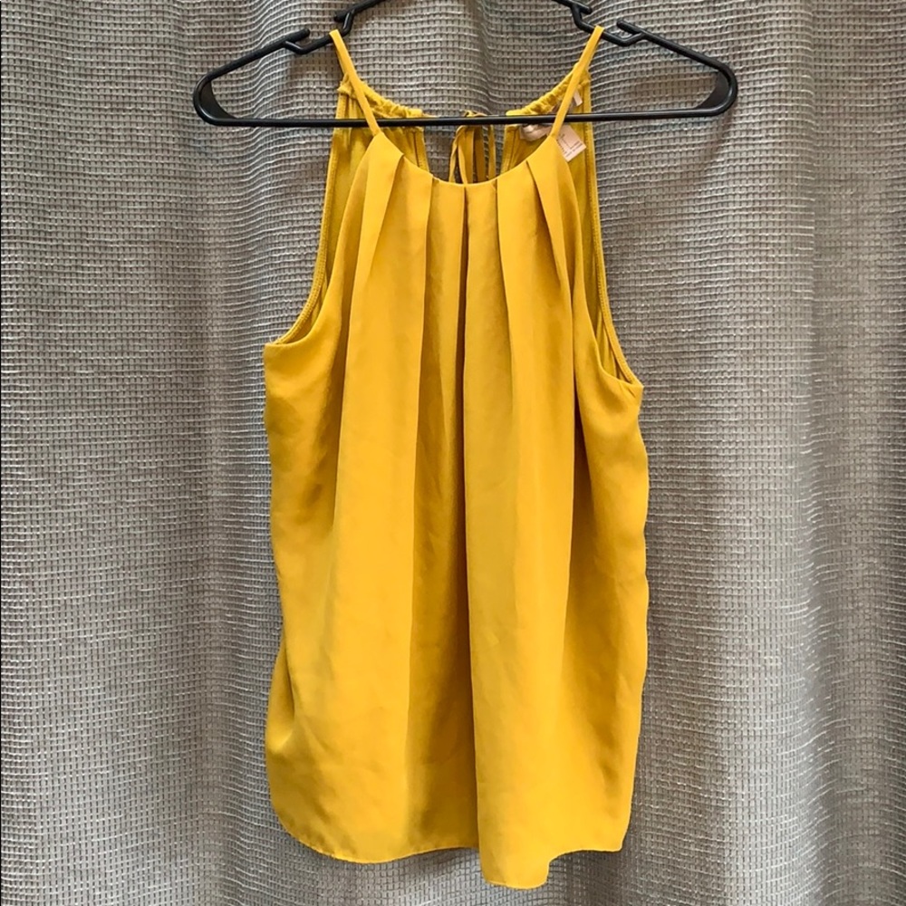 Forever 21 tank